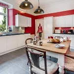 Richmond Place - In Private Mansion With Private - Ridgestone
