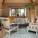 Apartmán Richmond Place - In Private Mansion With Private - Ridgestone *