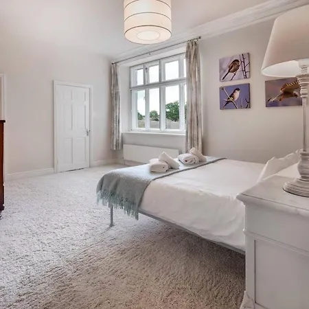 Richmond Place - In Private Mansion With Private - Ridgestone