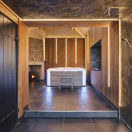 Richmond Place - In Private Mansion With Private - Ridgestone * Κένταλ